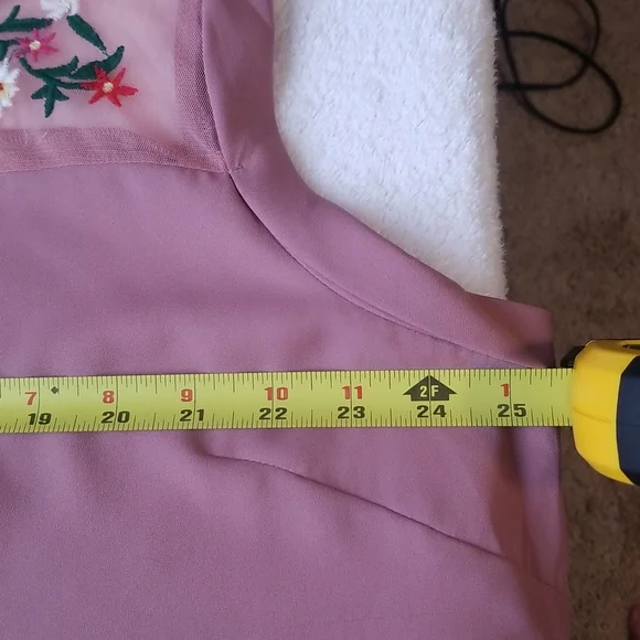 Live 4 Truth Mauve Pink Blouse with Mesh Floral Detail sz 3X - Picture 7 of 10